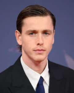 Harris Dickinson